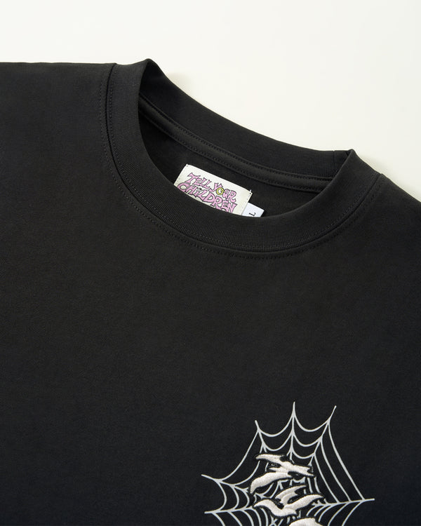 HIDDEN EYES TEE - BLACK