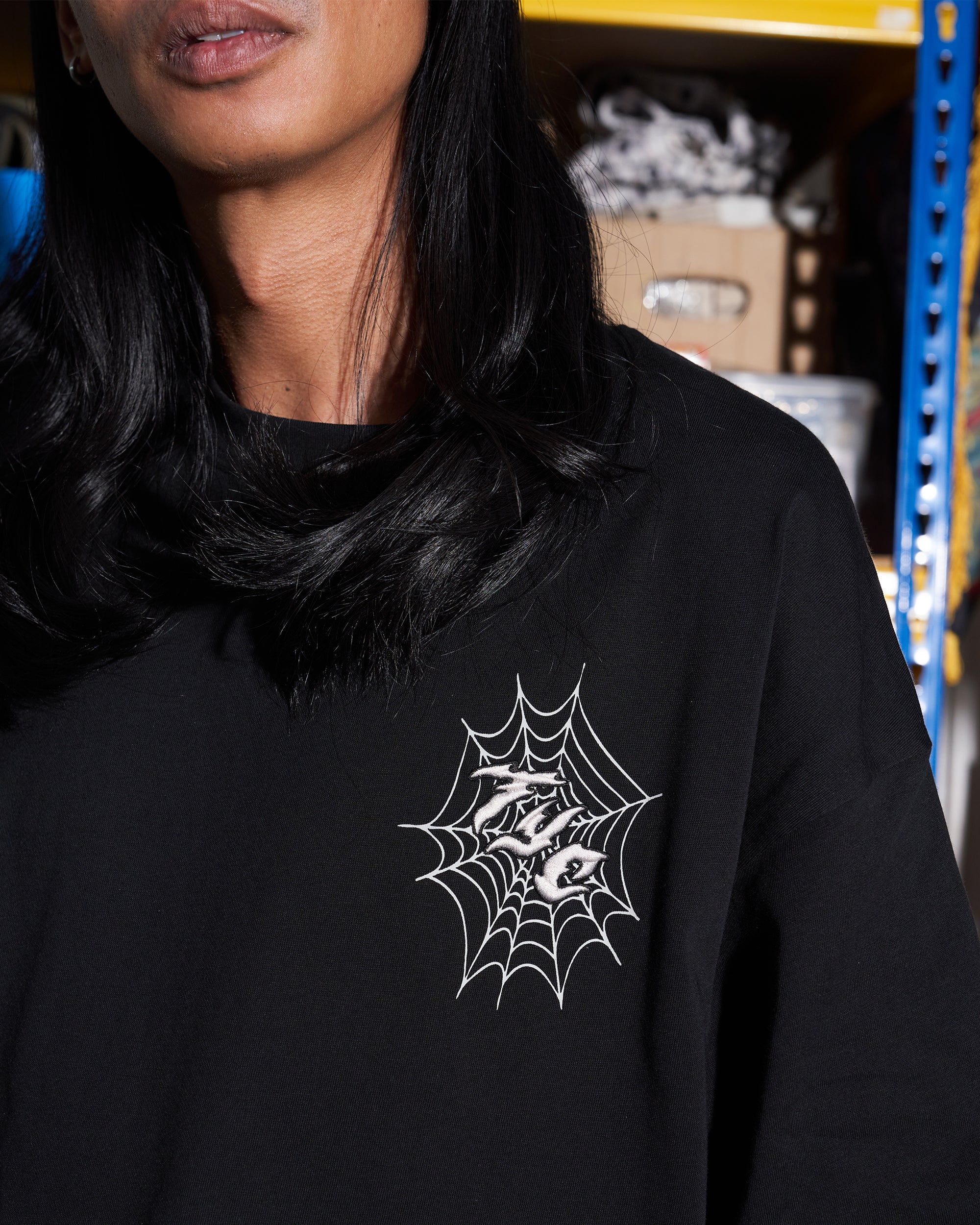 HIDDEN EYES TEE - BLACK